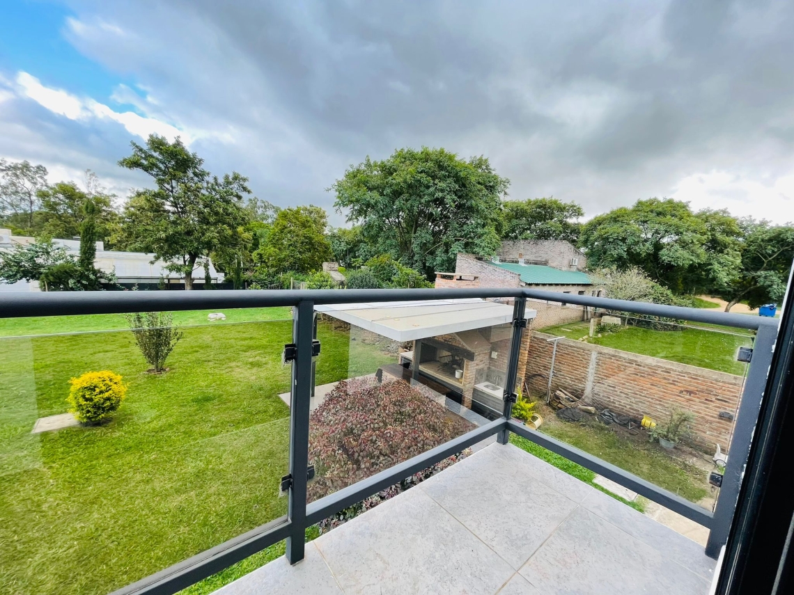 Espectacular casa en Arenitas Blancas Inmobiliaria La Porta